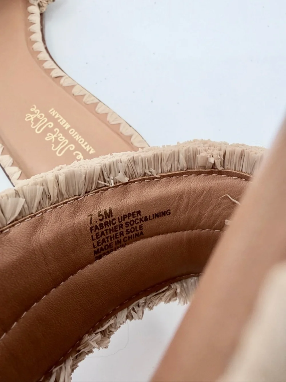 ANTONIO MELANI X THE NAT NOTE Madruga Raffia Fringe Flat Slide Sandals Natural